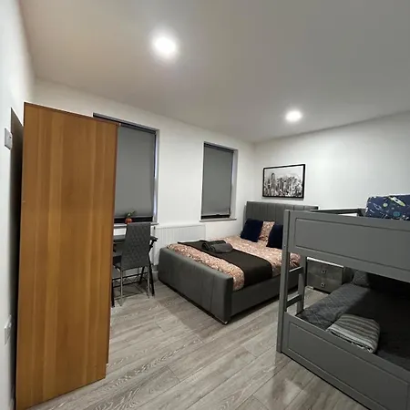 Luxury 1 Bedroom With Open Plan Kitchen For 6 Person In Central London! E1 Exterior photo